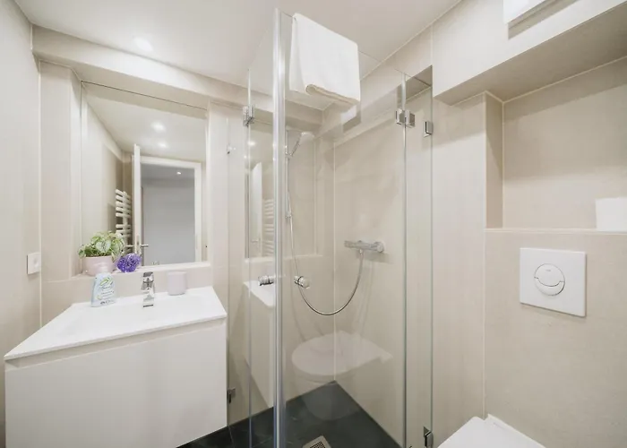 Homely - Luxury Loft, Modern, Near Kurfürstendamm I Cafe Apartment *