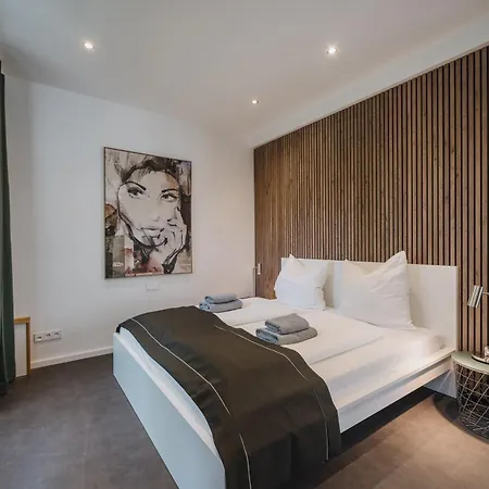 Homely - Luxury Loft, Modern, Near Kurfuerstendamm I Cafe Apartman *