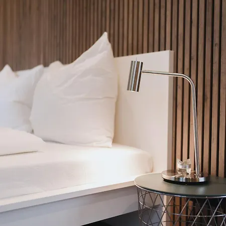 Homely - Luxury Loft, Modern, Near Kurfuerstendamm I Cafe Apartmán Berlín