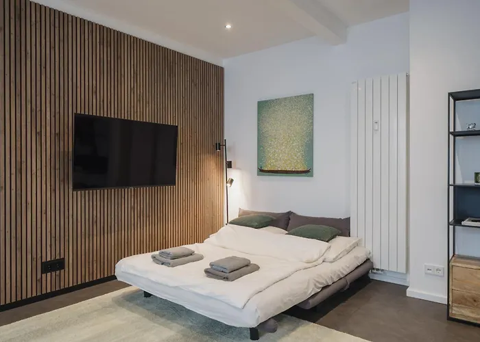 Homely - Luxury Loft, Modern, Near Kurfuerstendamm I Cafe Berlin